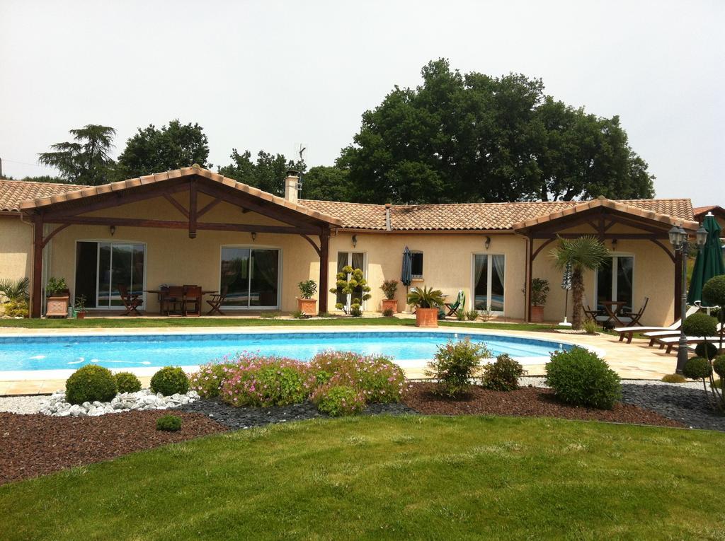 Le Clos Castel - Gite Equipe 카스텔잘루 외부 사진